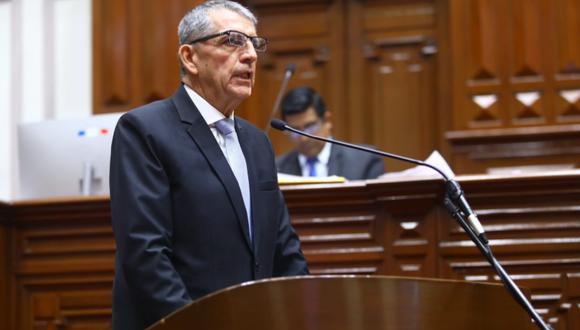 El ministro del Interior, Victor Torres, se encuentra a un paso de la censura.