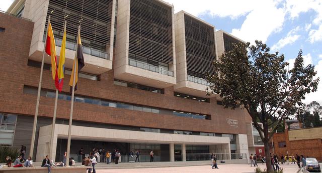 FOTO 4 | Universidad de los Andes en Colombia subió un puesto, del quinto en el 2019 al cuarto para el 2020. (Foto: Universidad de los Andes)