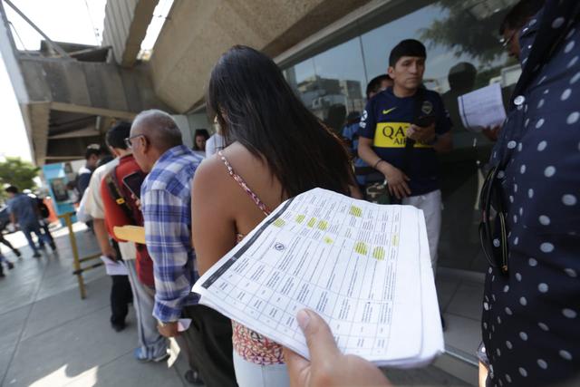 Esta semana se está ampliando los turnos de atención. (Fotos: Anthony Niño De Guzmán)