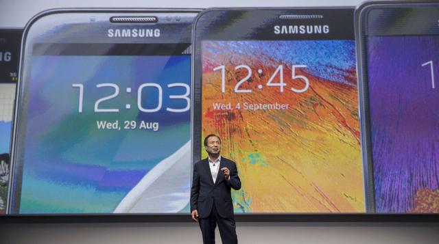 El presidente y CEO de Samsung Electronics, J.K. Shin, fue el encargado de realizar el lanzamiento de los nuevos equipos. (Foto: Reuters).