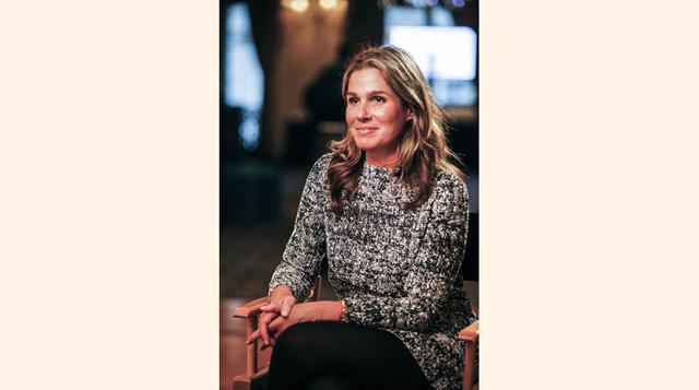 Aerin Lauder, hija de Ronald Lauder y nieta de Leonard. Es la directora creativa y vicepresidenta de Estée Lauder. Su fortuna, según Forbes, es de US$ 1,920 millones. Ella vive en Nueva York, tiene 45 años, es casada y tiene dos hijos. Es considerada una 