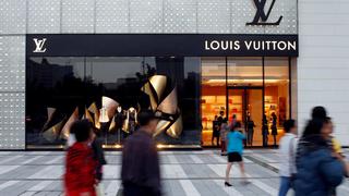 México, "sorprendido" con Louis Vuitton por uso de diseño autóctono