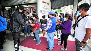 Familias que compran en Gamarra reducen en 30% su ticket de gasto en ropa