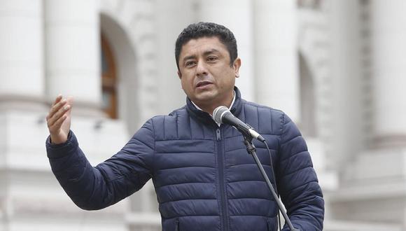 Guillermo Bermejo presentó una demanda de amparo en contra de la ley que restringe el referéndum. (foto: GEC)