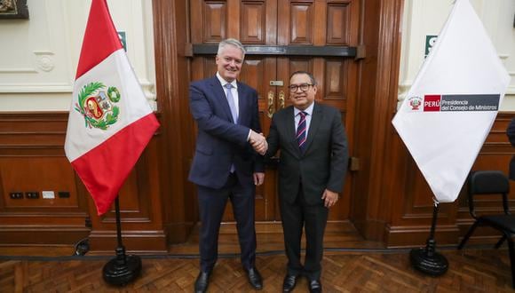 Premier Alberto Otárola y ministros de Estado se reunieron con el secretario general de la OCDE y presentaron estudio económico peruano.  Foto: PCM