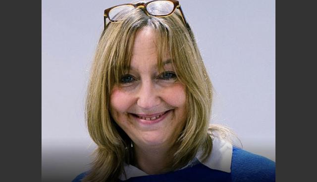 FOTO 5 | Cath Kidston. La londinense Cath Kidston se esperó hasta cumplir 45 años para fundar la compañía que lleva su nombre, después de pasar varios años siendo dueña de una tienda especializada en la venta de muebles de segunda mano. La creación de Cath Kidston Ltd, la cual vende ropa vintage y muebles, sigue disfrutando de un gran éxito a pesar de la crisis mundial. En 2010 Cath vendió su compañía por £25 millones de libras, y ella continúa siendo parte de la junta directiva de la empresa. ( Foto: Getty)