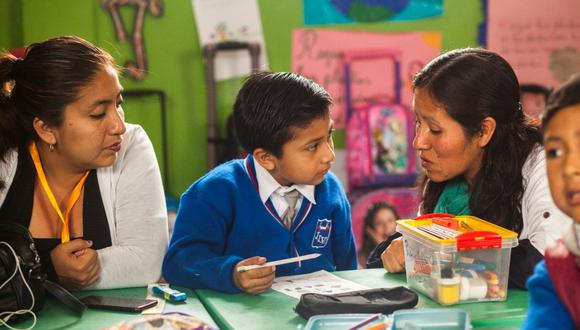 "Por ello, si bien la información presentada es útil como un diagnóstico temprano de la situación de la educación peruana pos-covid, aún necesita ser complementada con mayor y mejor información sobre la cual se construya el plan de recuperación de aprendizajes". (Referencial)