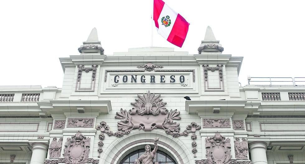 Find out if Wednesday June 7 is a holiday in Peru |  Arica War |  Flag Day |  composition