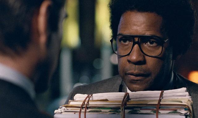 "Roman J. Israel, Esq" quedó en noveno lugar al obtener US$ 4.5 millones. El protagonista es un abogado defensor, idealista e impulsivo que tras la muerte de su mentor, un bufete de abogados requiere sus servicios. La película es dirigida por Dan Gilroy y actúa Denzel Wahington, que también es productor de la cinta.