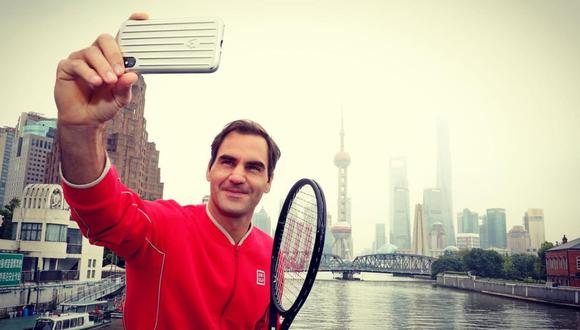 Federer ha tenido contratos de largo plazo con más de una docena de marcas, entre las que están Rolex y Mercedes.
