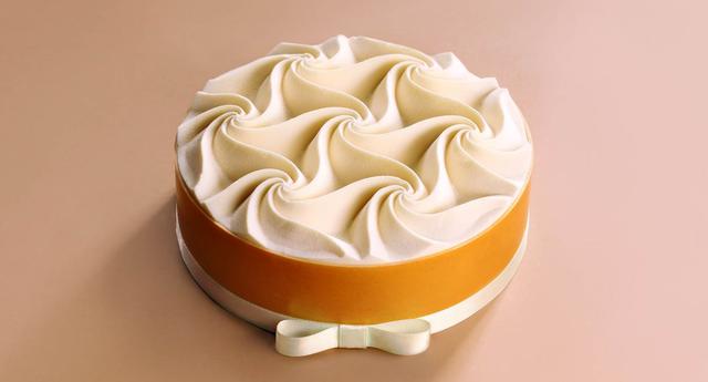 Kasko’s professionally made tessellation cake.Source: Dinara Kasko