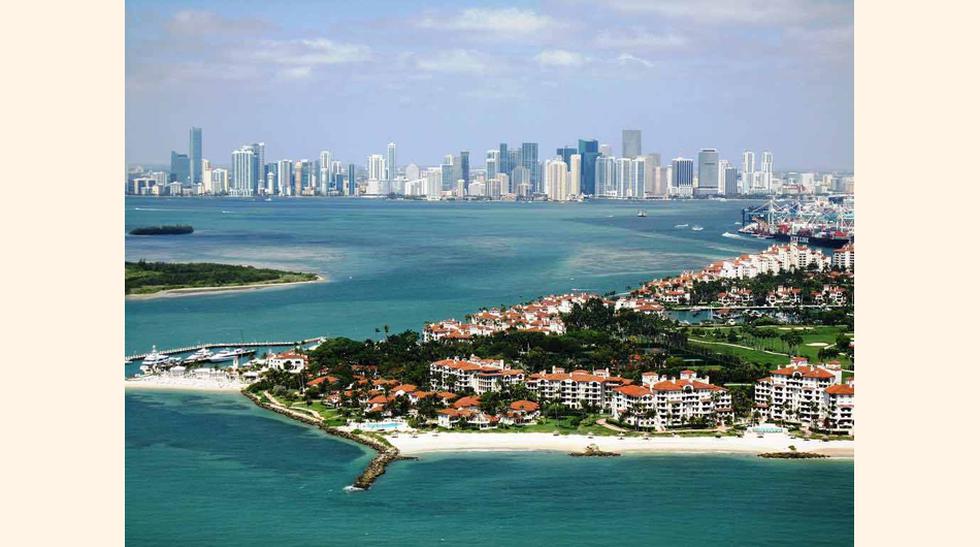 FOTO 1 | Fisher Island - Florida, CNN Money afirma que el promedio de ingresos de los vecinos de Fisher Island es de $1,1 millones, el más alto de Norteamérica.
