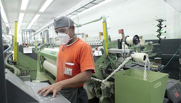 El sector de manufactura no primaria se contrajo en el tercer trimestre. (Foto: USI)