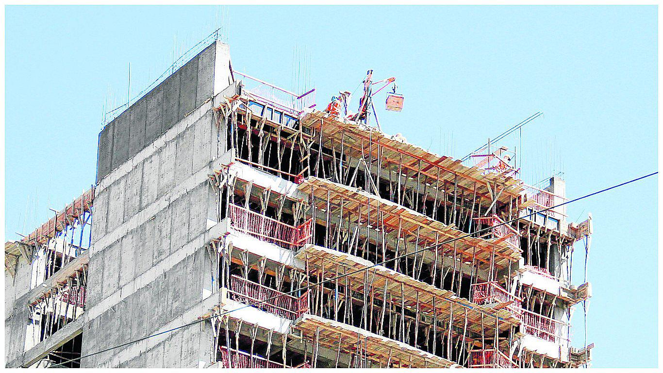 Del total de los proyectos de viviendas paralizados en el país, la mitad de estos se encuentra ubicados en provincias, señalaron gremios inmobiliarios como Capeco, ADI y ASEI.