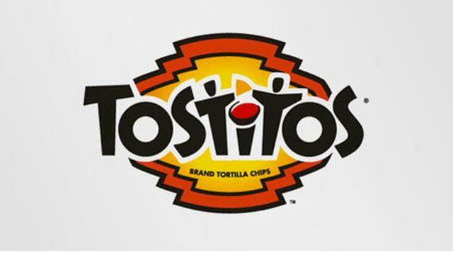 Tositos. Sobre la letra ‘I’ se muestra un depósito de salsa con un ‘chip’ que transmite las ideas de amistad y cercanía.