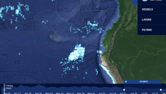 Una flota de unos 260 barcos chinos pescan al sur de la zona Económica exclusiva de Galápagos. Foto: Global Fishing Watch