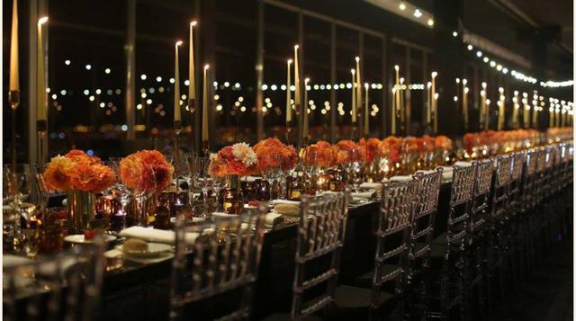 La elegante cena se realizó en la azotea del Palazzo della Civilta. (Foto: megarricos)