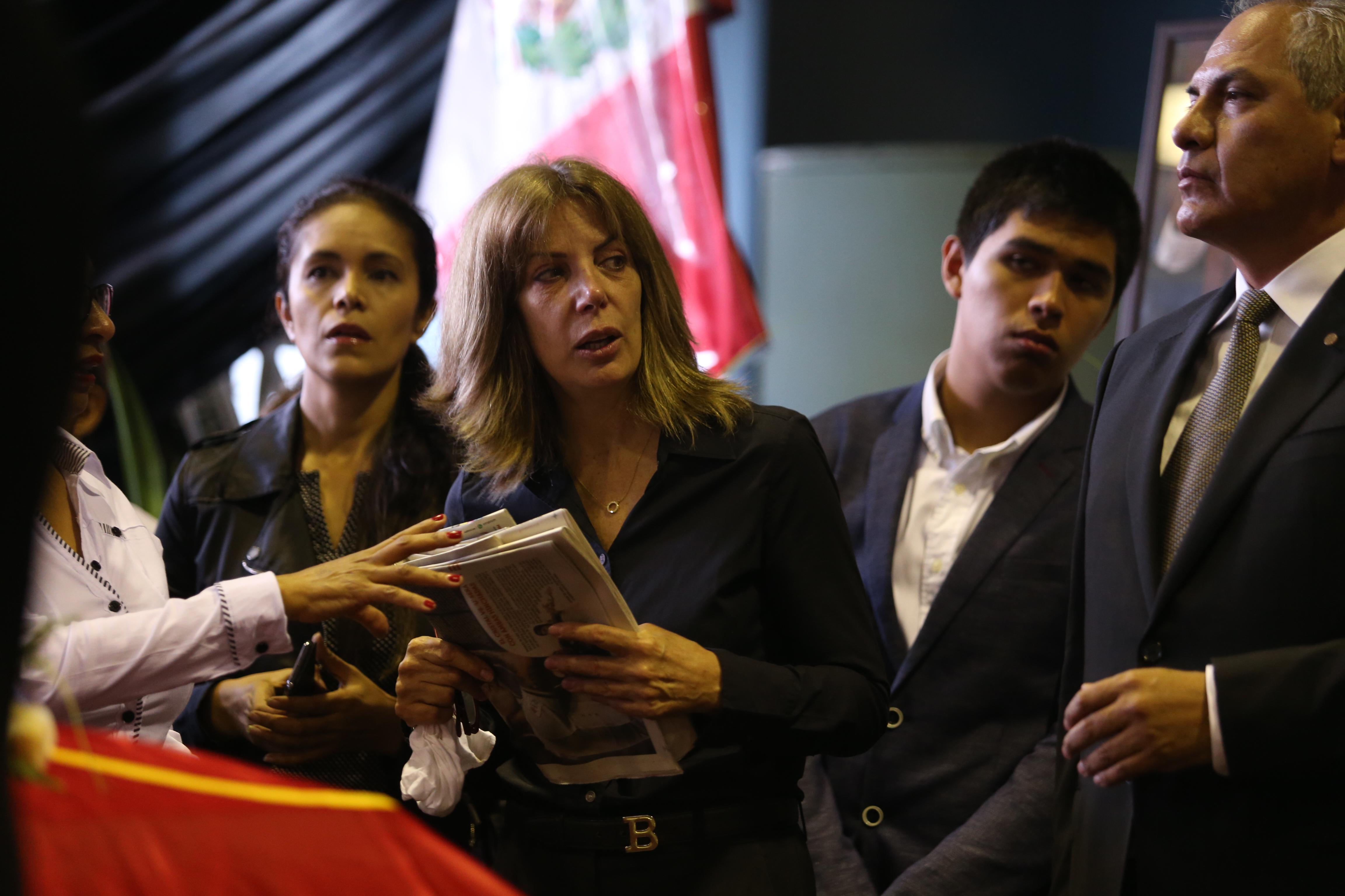 Roxanne Cheesman dio a conocer una conversación por WhatsApp que sostuvo con Jorge Barata el día del suicidio de Alan García. (Foto: GEC)