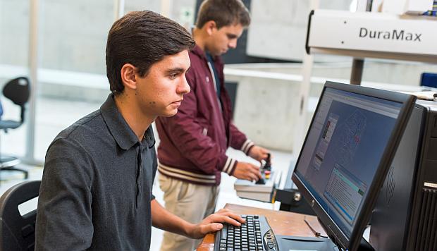 Aun cuando tienen empleos, los&nbsp;millennials siempre están en la búsqueda de un trabajo que calce con su estilo de vida y les permite desarrollo en varias áreas. (Foto: UTEC)