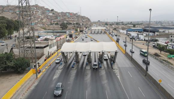 Garitas de Rutas de Lima sin tranqueras al acatarse el no cobro del peaje en Puente Piedra. Foto: Jorge Cerdán/@photo.gec