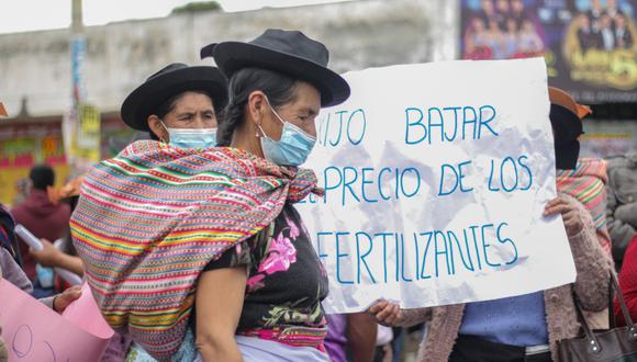 Campesinos se han manifestado pidiendo que disminuyan los precios de lo fertilizantes. Foto: Adrian Zorrilla | @photo.gec