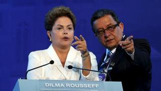 Orden de detención de publicista de Rousseff y Lula por caso Lava Jato complica al gobierno brasileño