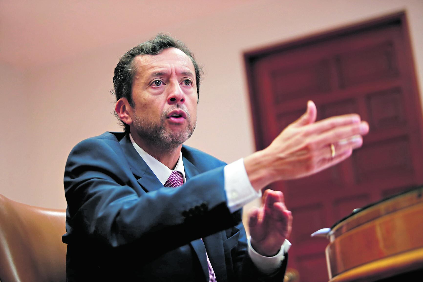 Crítico. El exministro Tuesta cree que el Gobierno ha perdido una gran oportunidad para hacer reformas económicas por darle prioridad a demandas populares. (Foto: Manuel Melgar)