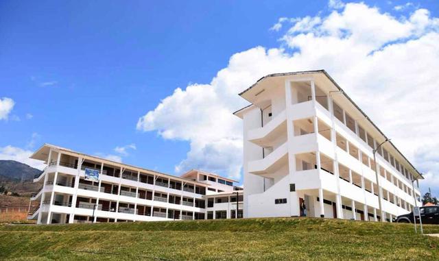 Universidad Nacional Toribio Rodríguez de Mendoza de Amazonas
Número de estudiantes: 4,034