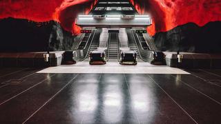 El metro de Estocolmo y las imágenes que ‘capturan’ las miradas de sus visitantes