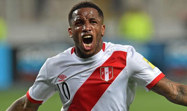 Jefferson Farfán, estrella de la Blanquirroja en el Perú vs Croacia. (Foto: AFP)