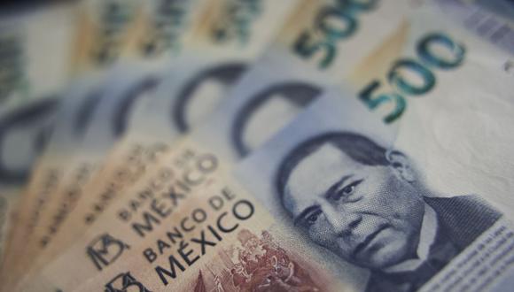 Billetes mexicanos de 500 pesos dispuestos en Axtla de Terrazas, San Luis Potosí, México, el domingo 2 de abril de 2023.