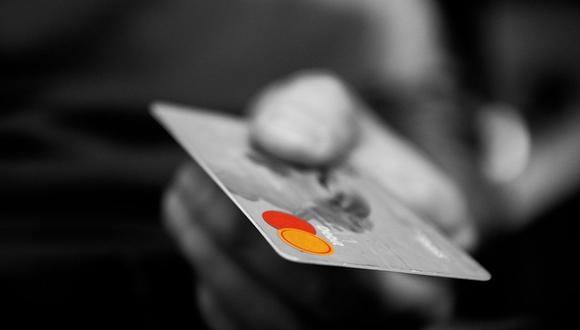 Las tarjetas de crédito pueden sacarnos de un paro, pero si no sabemos usarlas pueden ponerlos la soga al cuello (Foto: Pixabay)