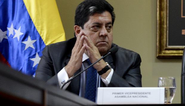 El vicepresidente de Parlamento venezolano, Édgar Zambrano, fue detenido por el régimen de Maduro. (Foto: AFP)