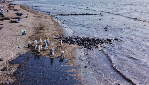 El derrame de petróleo en la refinería La Pampilla, operada por Repsol, ha afectado una parte de litoral peruano.  (Foto: Renzo Salazar / @photo.gec)