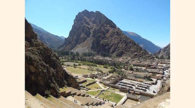 Templo de Ollantaytambo,  Ollantaytambo, Perú. “Muy bueno”.