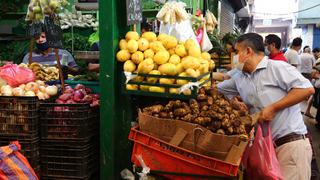 Alza del precio de alimentos se desacelera, pero no para pan, tubérculos y huevos