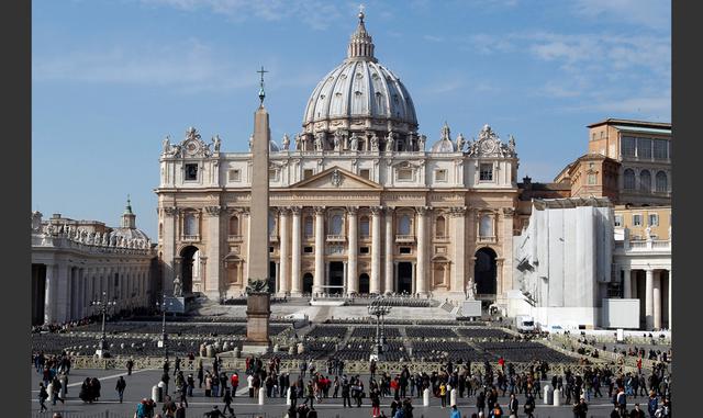 FOTO 4 | Es el único país del mundo que tiene al latín como lengua oficial. Sus ciudadanos tienen una tasa de alfabetización del 100%.