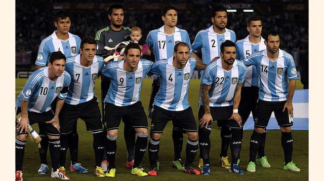 Argentina. Una de las selecciones más representativas del mundo y unas de las favoritas para el Mundial. Entre sus estrellas máximas figuran Lionel Messi, Angel Di María, Sergio Agüero entre otros. (Foto: marca)