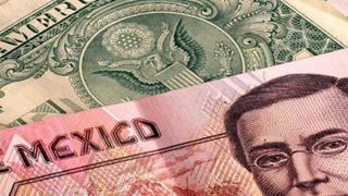 Dólar cae y peso mexicano toca mínimos históricos por victoria de Trump