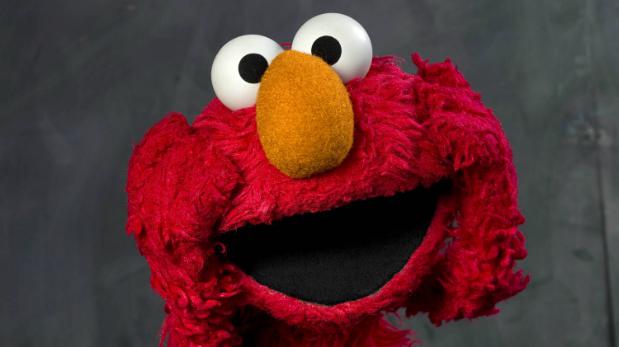 Creada por la productora de documentales Joan Ganz Cooney y el vicepresidente de la Carnegie Foundation, Lloyd Morrisett, la serie es responsable de célebres personajes como Cookie Monster, Big Bird, Elmo, Oscar the Grouch o Bert and Ernie.
