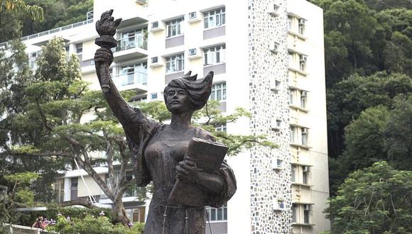 La retirada de los monumentos reflejaba los esfuerzos del Partido Comunista, que gobierna China, por borrar el violento episodio del recuerdo del público.