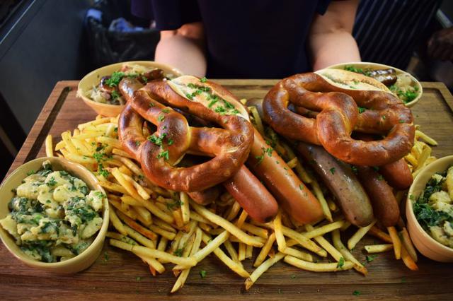 Múnich. Puntuación: 7.31. Para realizar la clasificación se evaluaron las 100 ciudades más conocidas por su cocina y con mayor número de restaurantes a partir de cuatro indicadores (opinión de los críticos, accesibilidad y variedad, calidad y asequibilidad), otorgándoles una puntuación final de 1 a 10.