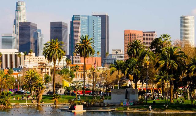 FOTO 7 | 7. En Los Ángeles, los expatriados ganan US$ 161,126 en promedio al año.