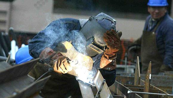 La industria metalmecánica depende mucho de otros sectores para reactivarse por completo.  (Foto: Andina)