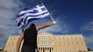 Grecia anuncia su regreso al mercado de bonos