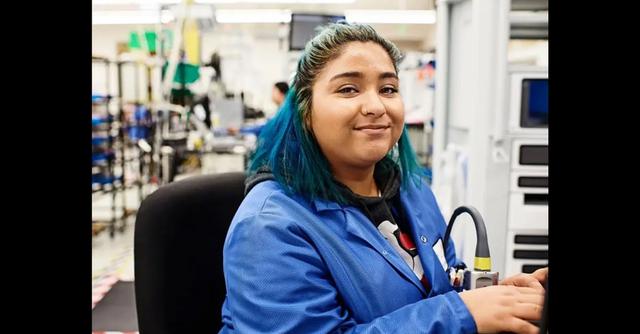 FOTO 19 | 7. Intuitive Surgical. Calificación general: 4.5. Sede: Sunnyvale, California. Industria: Fabricación de productos para el cuidado de la salud.