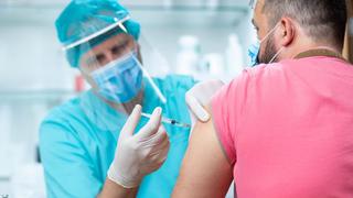 “Unos 50 funcionarios del Minsa fueron vacunados fuera del ensayo clínico”, asegura Ugarte