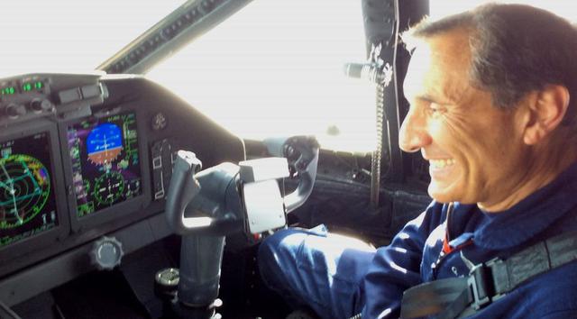 El Perú tiene un plan de compra de hasta 12 aviones para apoyo civil y actividades de emergencia, anunció el ministro de Defensa, Pedro Cateriano, en su viaje a Italia (Foto: Bertha Ramos).