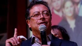 Candidato presidencial que atemoriza a inversores lidera encuesta en Colombia