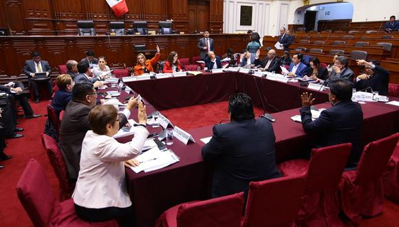 Las declaraciones de Martín Vizcarra generaron un tenso debate dentro de la Comisión de Constitución. (Foto: Congreso)